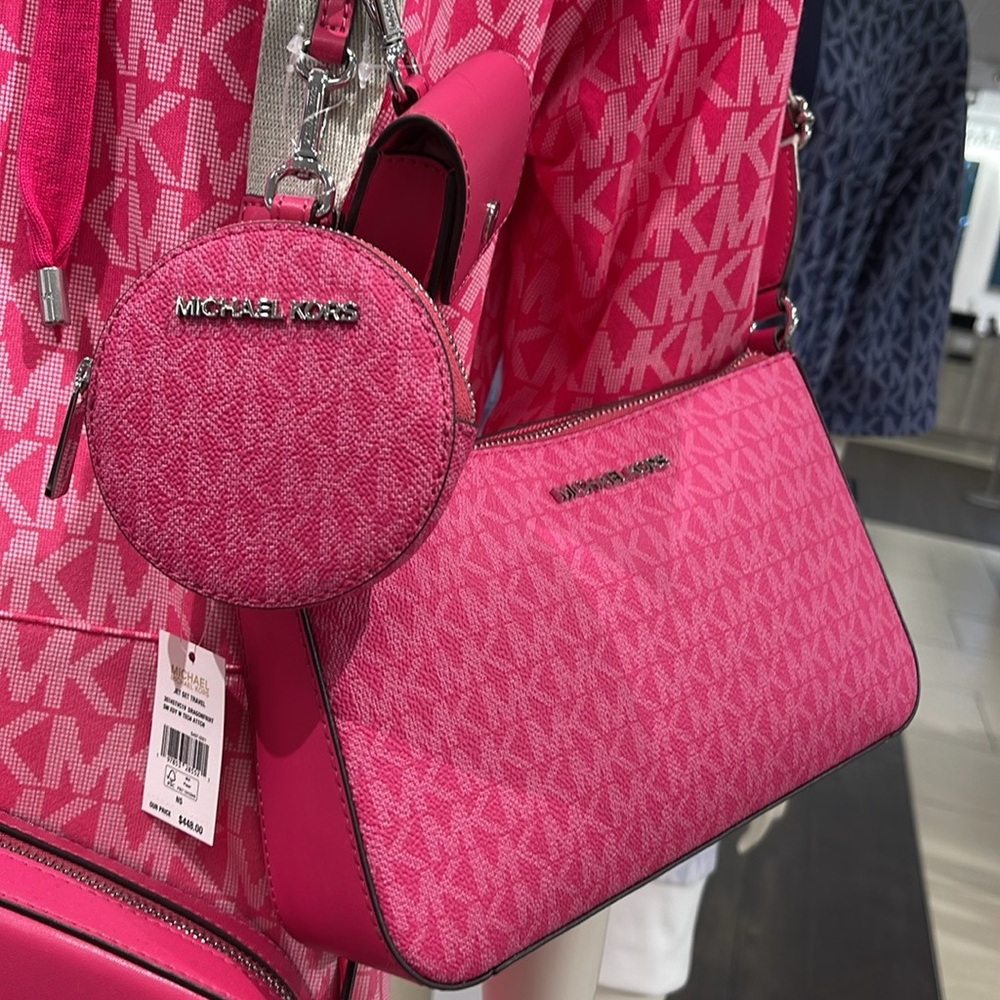 Michael Kors Jet Set Signature Logo Crossbody Bag with Case for Apple AirPods - Picture 7 of 16